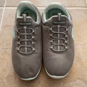 Skechers Wide Fit Memory Foam Gray/Aqua Lace Up Tennis Shoes-